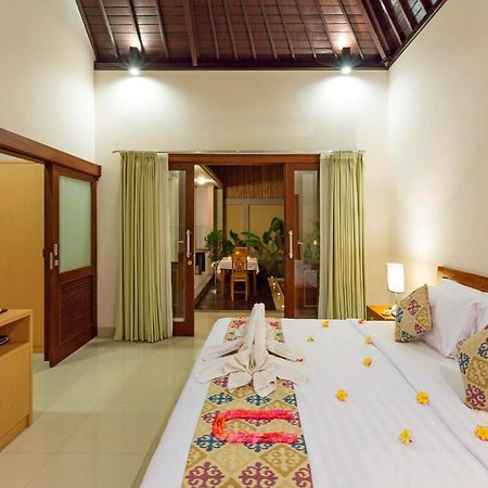 Kubal Villa And Living Seminyak Canggu  Exterior photo