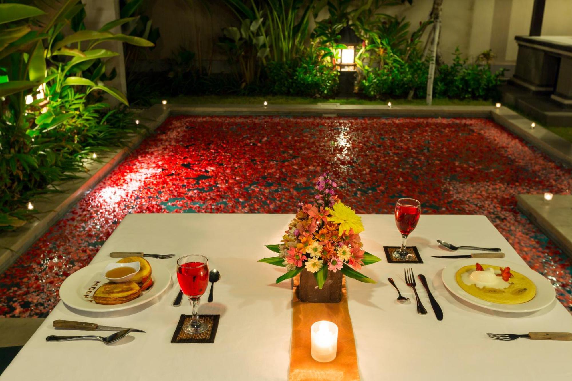 Kubal Villa And Living Seminyak Canggu  Exterior photo